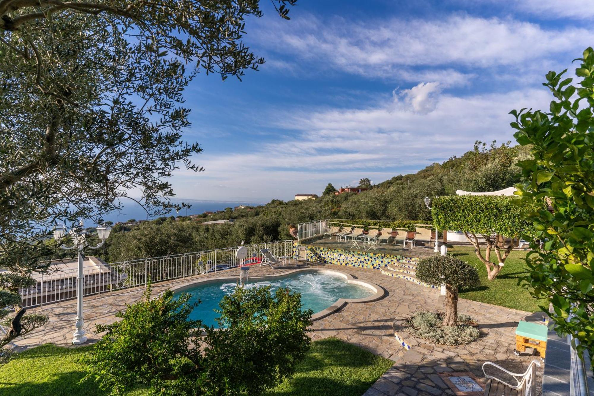 Villa Marika - Private Heated Pool Масса-Лубренсе Екстер'єр фото