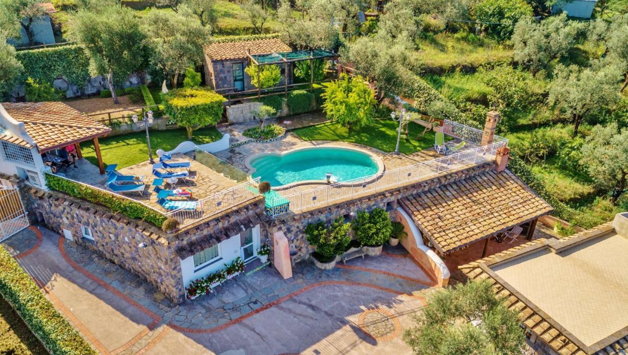 Villa Marika - Private Heated Pool Масса-Лубренсе Екстер'єр фото