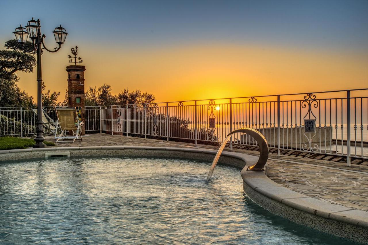 Villa Marika - Private Heated Pool Масса-Лубренсе Екстер'єр фото