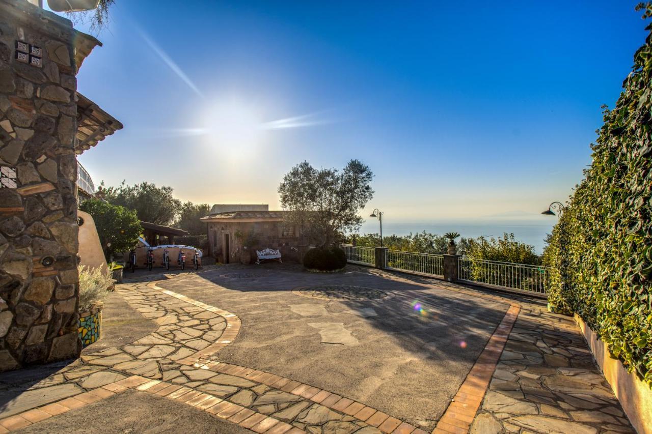 Villa Marika - Private Heated Pool Масса-Лубренсе Екстер'єр фото